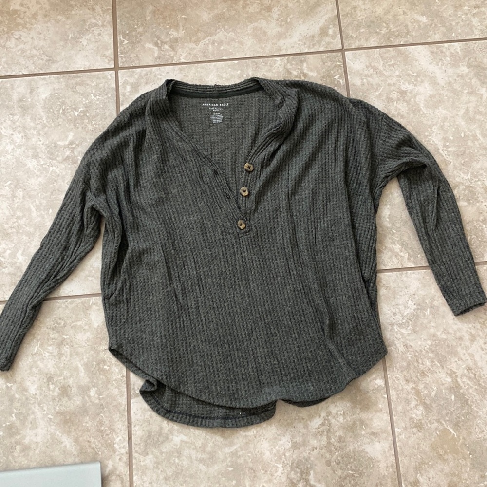 American Eagle Outfitters Gray Button-Up Top